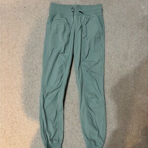 Lululemon athletic green dance studio jogger